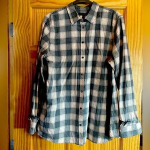 Banana Republic women’s “Dillon” button down shirt